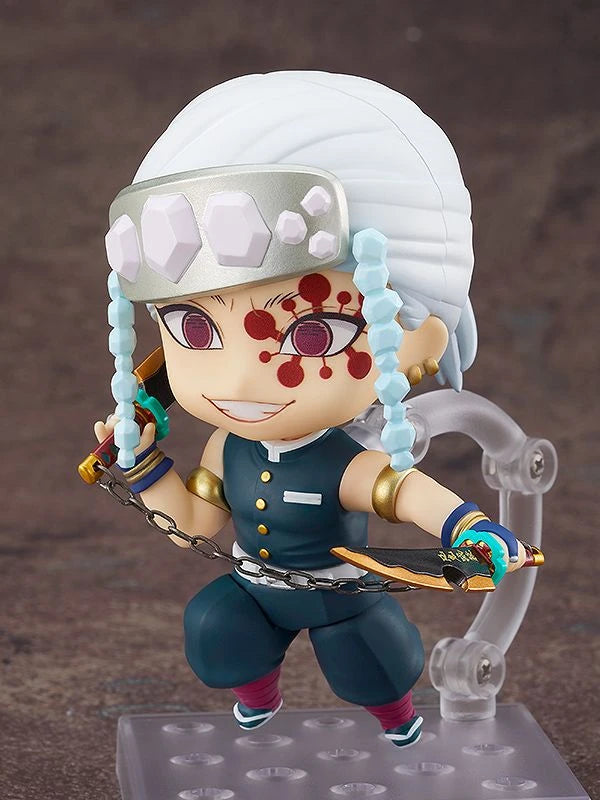 Good Smile Company Nendoroid Tengen Uzui from Demon Slayer Kimetsu no Yaiba — 100mm Sound Hashira figure with flashy attire and three interchangeable face plates