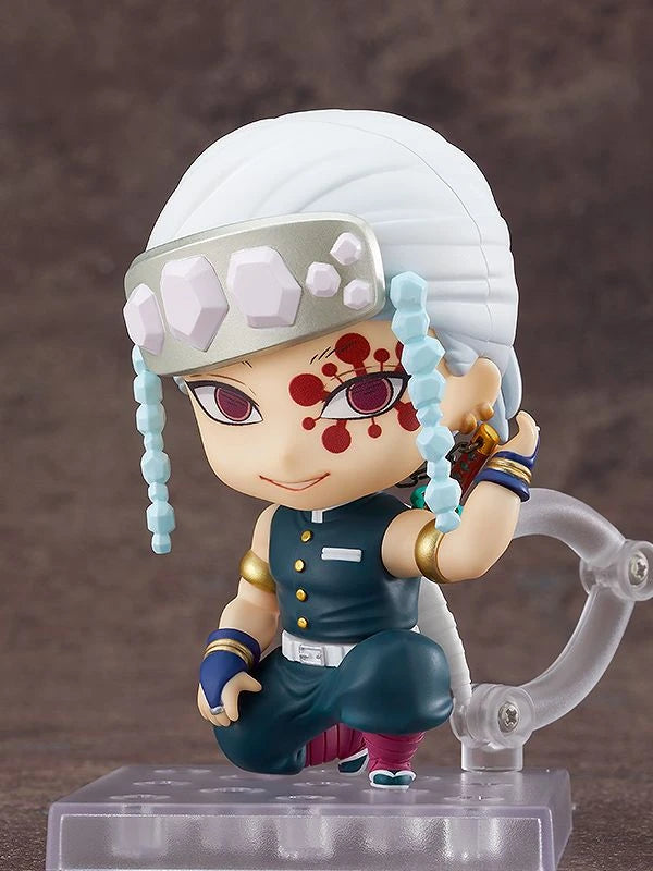 Good Smile Company Nendoroid Tengen Uzui from Demon Slayer Kimetsu no Yaiba — 100mm Sound Hashira figure with flashy attire and three interchangeable face plates