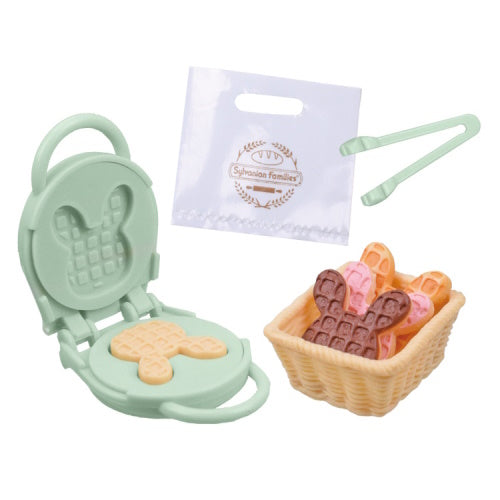 Sylvanian Families Forest's Lively Bakery blind capsule set — 6 miniature bakery designs including rabbit danish, cat bagel, cookie set and waffle, compatible with Sylvanian dolls