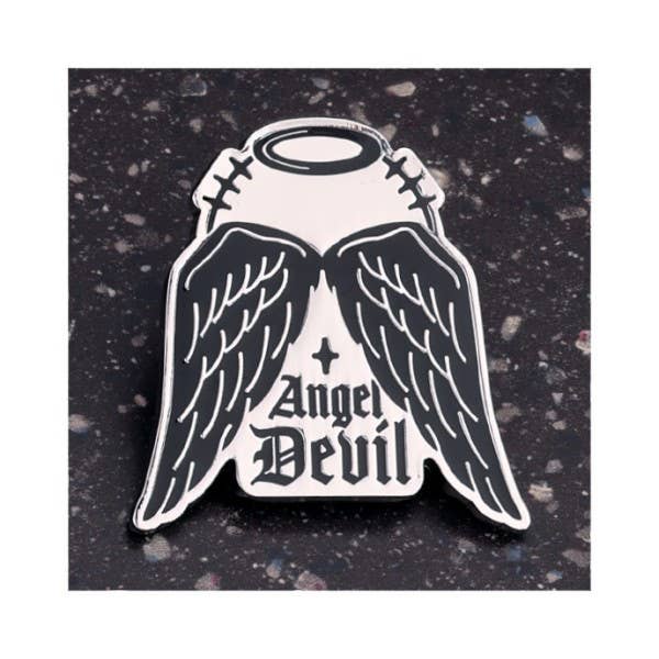 Chainsaw Man Reze Arc Motif Design Pins complete box — 10 black and silver metal pins featuring Denji, Reze, Makima, Aki, Power, Beam, Angel Devil, Chainsaw Man and Bomb