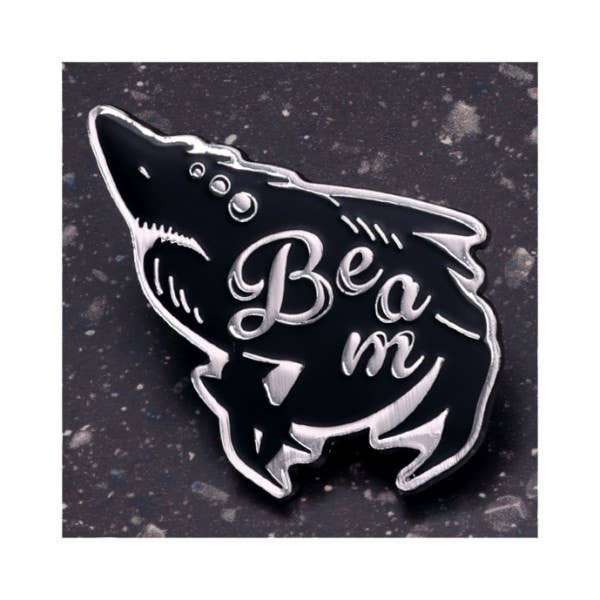 Chainsaw Man Reze Arc Motif Design Pins complete box — 10 black and silver metal pins featuring Denji, Reze, Makima, Aki, Power, Beam, Angel Devil, Chainsaw Man and Bomb