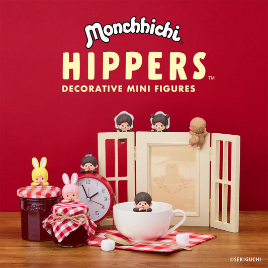  Monchhichi HIPPERS decorative mini figures attached to a clock, jam jars, and a coffee cup on a red background.
