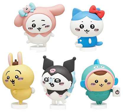 Chiikawa × Sanrio Characters Narikiri Figure capsule toys — 5 designs showing Chiikawa as My Melody, Hachiware as Hello Kitty, Usagi as Pompompurin, Momonga as Kuromi, Kurimanju as Hangyodon