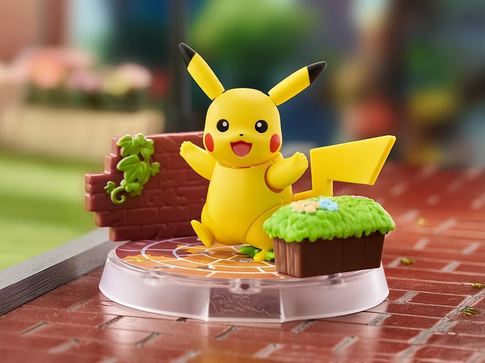 Pokemon Blokees Classic Version-S Pikachu model kit — approx. 9cm poseable ABS figure with 20 moveable joints, official Pokemon collectible gift
