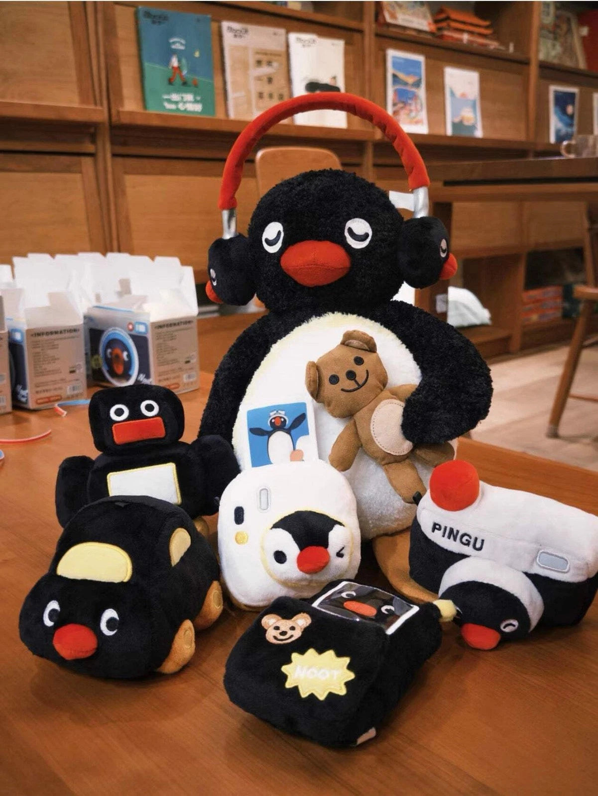 X11 Pingu Smart Life Plush