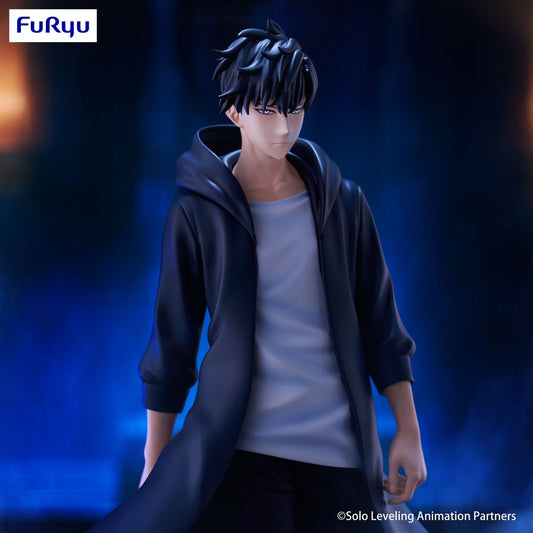 FuRyu Solo Leveling Sung Jin-Woo figure featuring the character in a black hoodie and dark blue coat with a sharp, determined gaze.